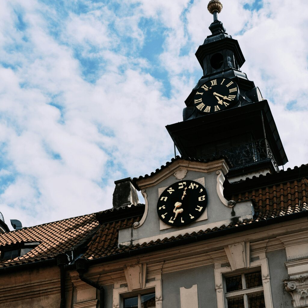 Jewish Quarter Prague tour sights.